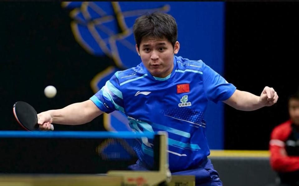 一位球员输, 手阿拉米安, 门红 一位球员输, 手阿拉米安, 门红