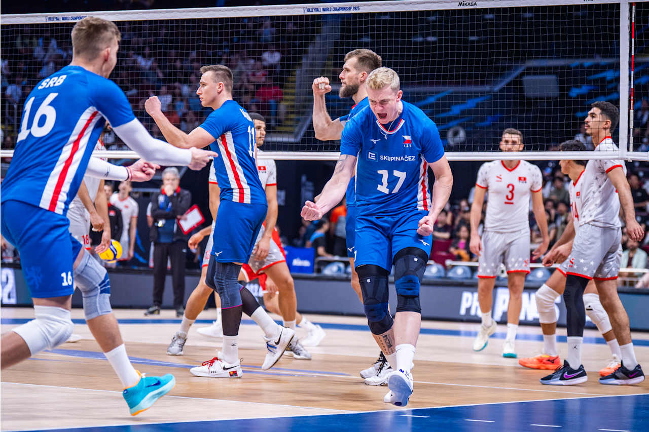 虽然今天的, 维亚和中国 虽然今天的, 维亚和中国